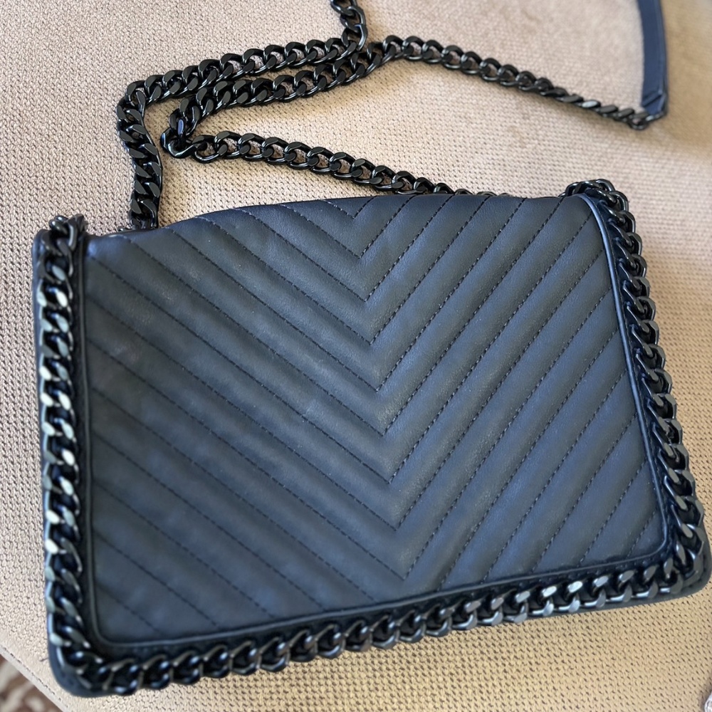 Pretty Aldo purse